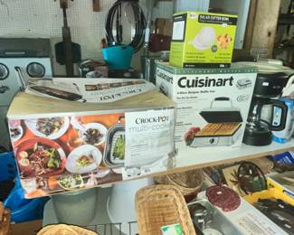 CROCK POT MULTI COOKER, CUISINART BELGIAN WAFFLE IRON