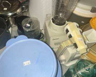 OSTER BLENDER