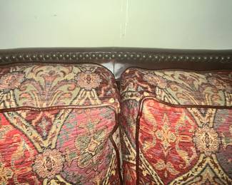 EVEN LEATHER PIPING ON CUSHIONS!