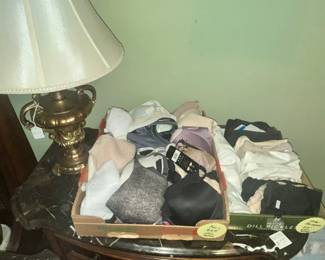 LADIES WEAR