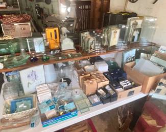 WE HAVE THE COMPONENTS OF A SMALL BUSINESS OPPORTUNITY!