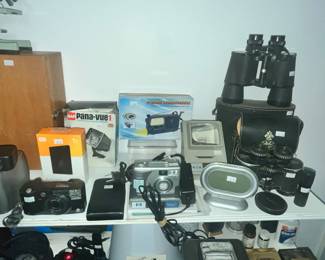 BINOCULARS & MORE CAMERAS