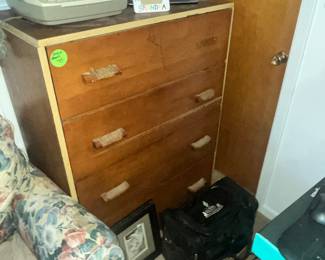LARGE CHEST