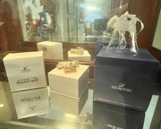 COLLECTABLE "SWAROVSKI" CRYSTAL BELL & MINIATURE TRAIN