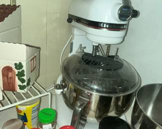 KITCHENAID PRO 600 MIXER