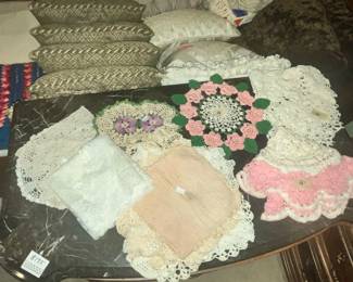 DOILIES