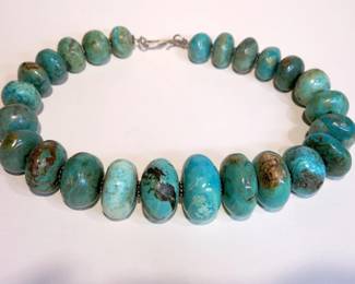 Graduated Turquoise Rondelle Bead Necklace