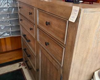 7 drawer chest $360