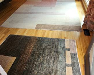 Primary bedroom area rug set