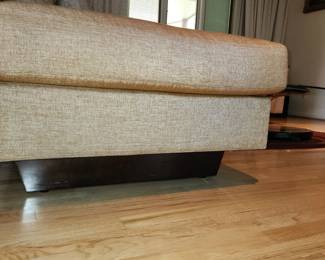 L sectional sofa by Thayer Coggin-base detail