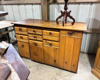 Bakers Cabinet