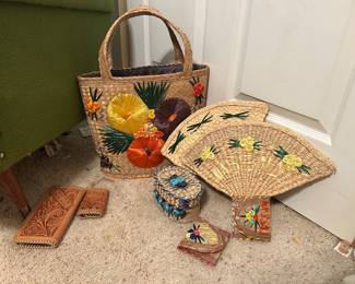 Vintage Straw Floral Bag - Handmade BOHO Fans