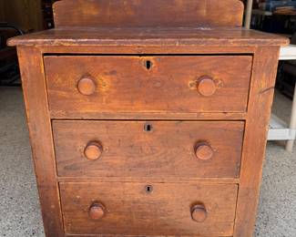 SMALL PRIMITIVE WASHSTAND