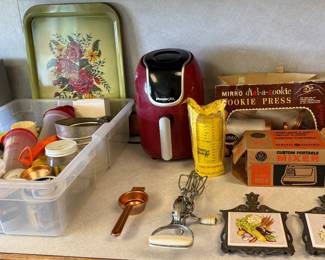 KITCHENWARE