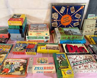 VINTAGE PUZZLES & GAMES