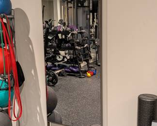 LULULEMON STUDIO INTERACTIVE SMART FITNESS MIRROR - HAVE 2