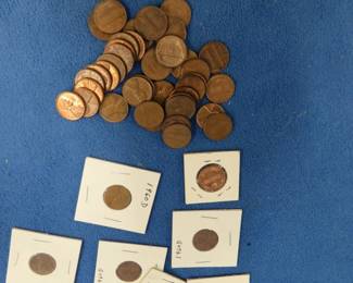 Lot 227. 45 1960 D small date Lincoln Cents
