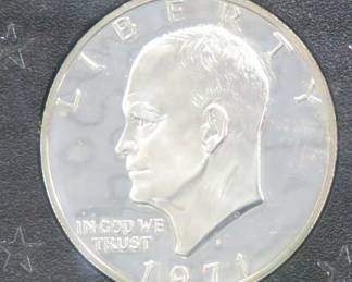 Lot 157. 1971 S Eisenhower proof dollar coin in a brown case