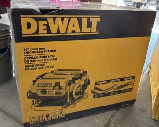 Brand New DeWalt Planer