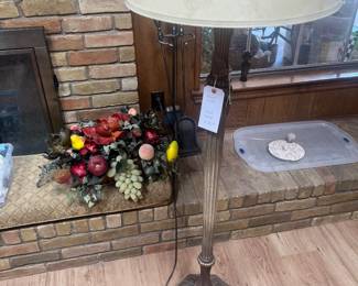 Floor lamps