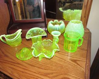 Uranium glass