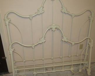 Heavy duty iron bed