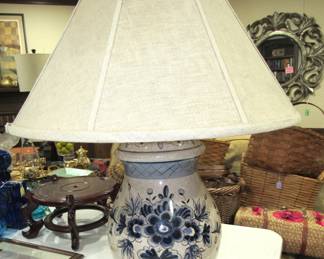 Pottery lamp