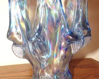 VTG iridescent art glass vase