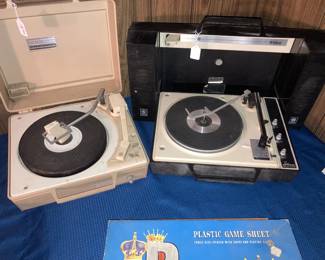 Turntables in Cases
