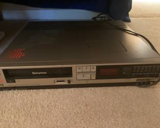 Sony Betamax VHS Player Model SL-2300