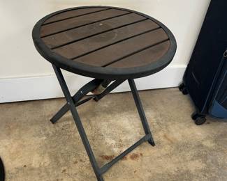 outdoor metal table