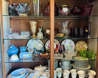 A variety of carnival glass and stunning collectibles. Also a full set of Noritake China.