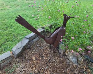 Metal Road Runner Yard Statue