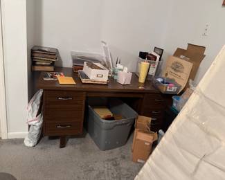HEAVY desk