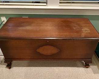 Traditional Cedar Hope Chest / Blanket Chest