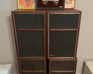 2prs vintage speakers 