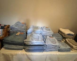 Vintage Levi’s (36x32)