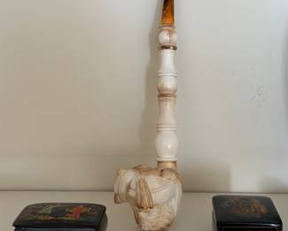 Morcheeb Pipe & Russian Lacquer Boxes