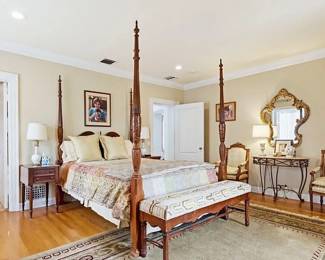 Plantation style queen, size bed