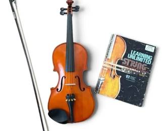 Skylark MV005 Acoustic Violin w Case Booklet