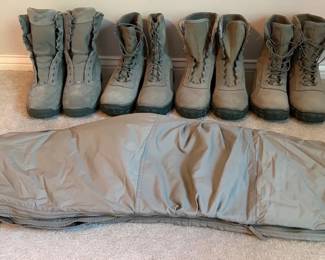 4 Pairs Combat Boots Primaloft Pants