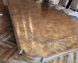 Dining table top detail