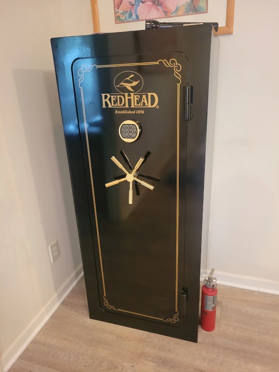 RedHead Gun Safe