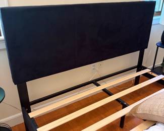 Solid wood bed