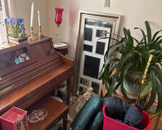 free piano, home decor