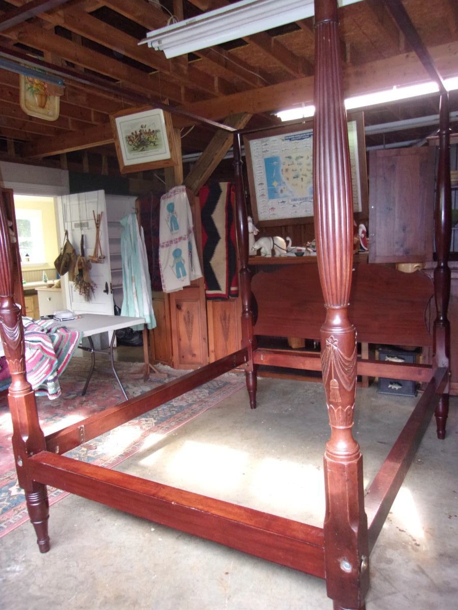 Beautiful Full Size Rice Bed w/Canopy Frame