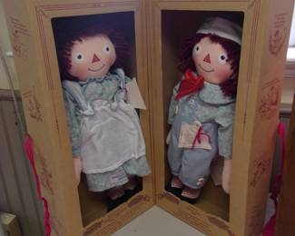 Dolls Inside