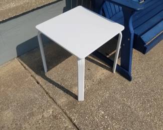 Accent table -2 available