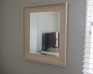 Wall mirror