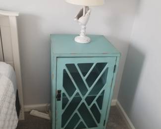 End table; table lamp